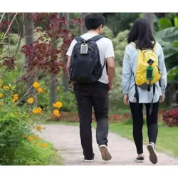 Solarny power bank i latarka kempingowa 2w1 wodoodporny 2x1A 5000mAh-