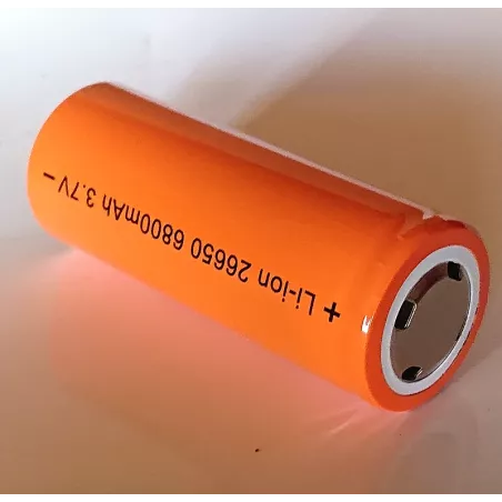 Akumulator litowo-jonowy typ 26650 3.7V 6800 mAh LI-IO 2,75-4.2V-