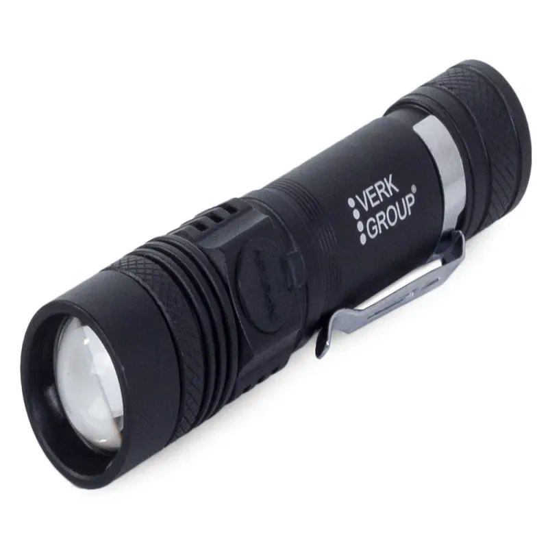 Mini latarka taktyczna bailong led cree zoom xm-l t6 ładowana z USB Mini latarka taktyczna bailong led cree zoom xm-l t6 ładowana z USB