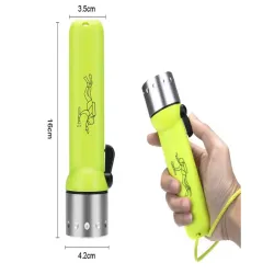 Latarka do nurkowania 180 lm wodoszczelna do 50m cree led na 4xAA
