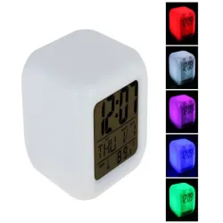 Budzik zegar z termometrem kameleon płynnie zmienia kolory RGB