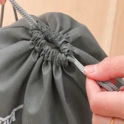 Worek etui na buty ubrania do przechowywania podróżny ze sznurkiem szary