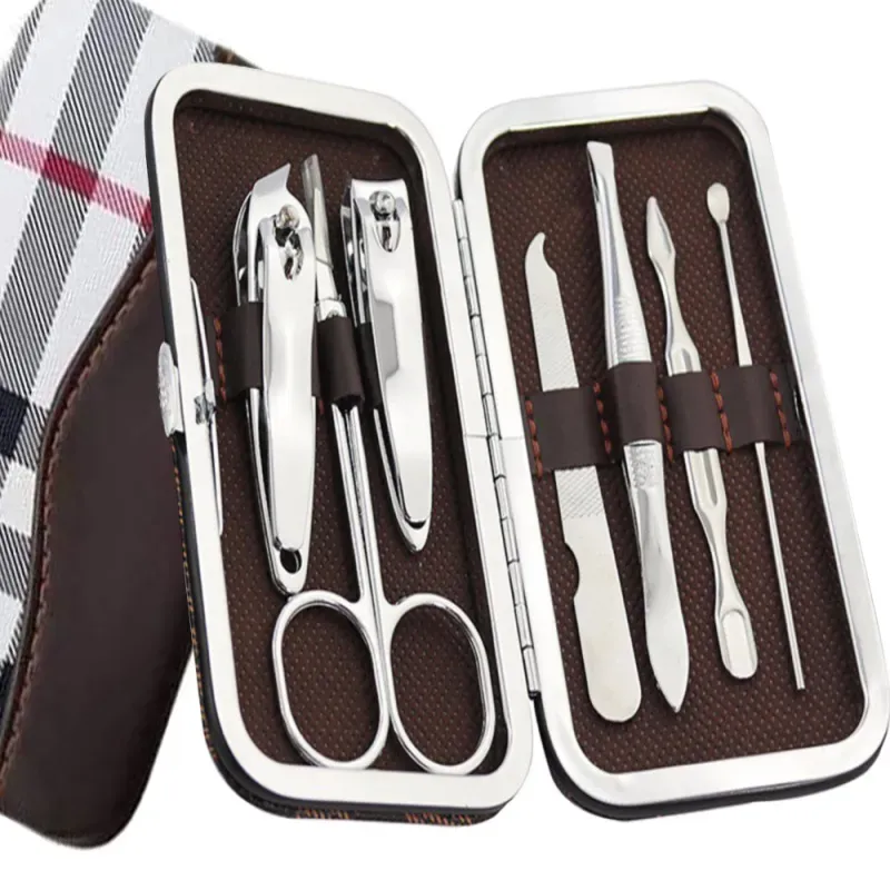 Zestaw do paznokci 7 elementów przybornik manicure pedicure etui cążki Zestaw do paznokci 7 elementów przybornik manicure pedicure etui cążki