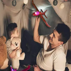 Samolot styropianowy styropianu 47cm świecący led szybowiec rzutka