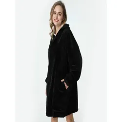Ciepła bluza xxl 2w1 czarna koc oversize gruba futrzak na chłodne dni-5907451338919