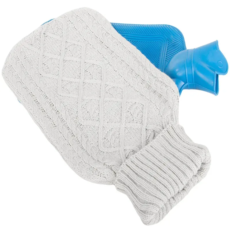 Termofor gumowy w szarym sweterku duży 2l ogrzewacz ciepłą wodę-5907451365168