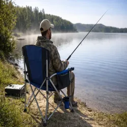 Fotel wędkarski składany turystyczny z podłokietnikami i uchwytem-5907451384206